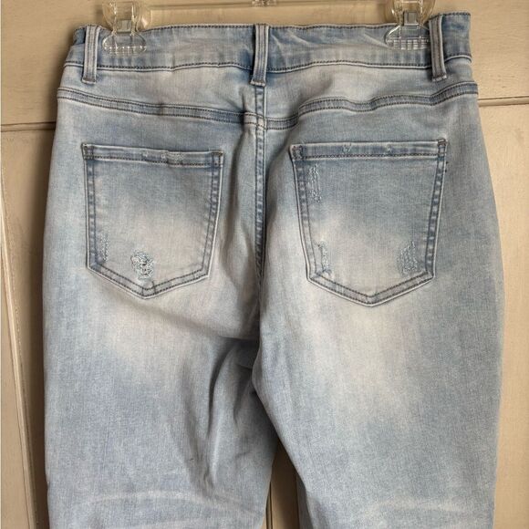 Light Blue distressed Denim Jeans 8 - Picture 7 of 9